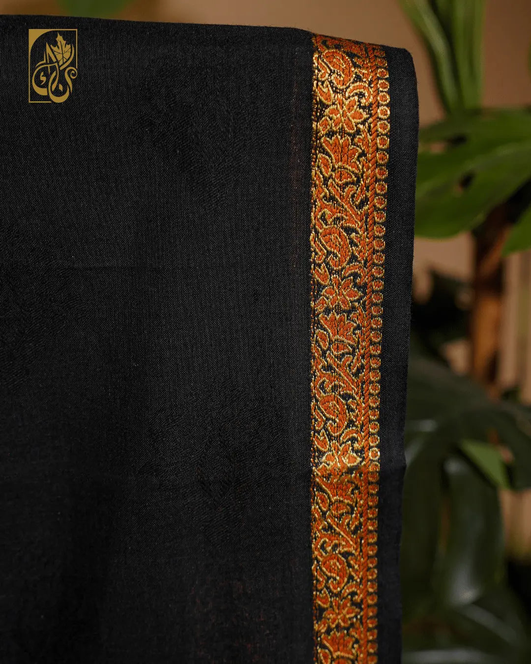 Shadow Noir – Noor-e-Kashmir Chaddar