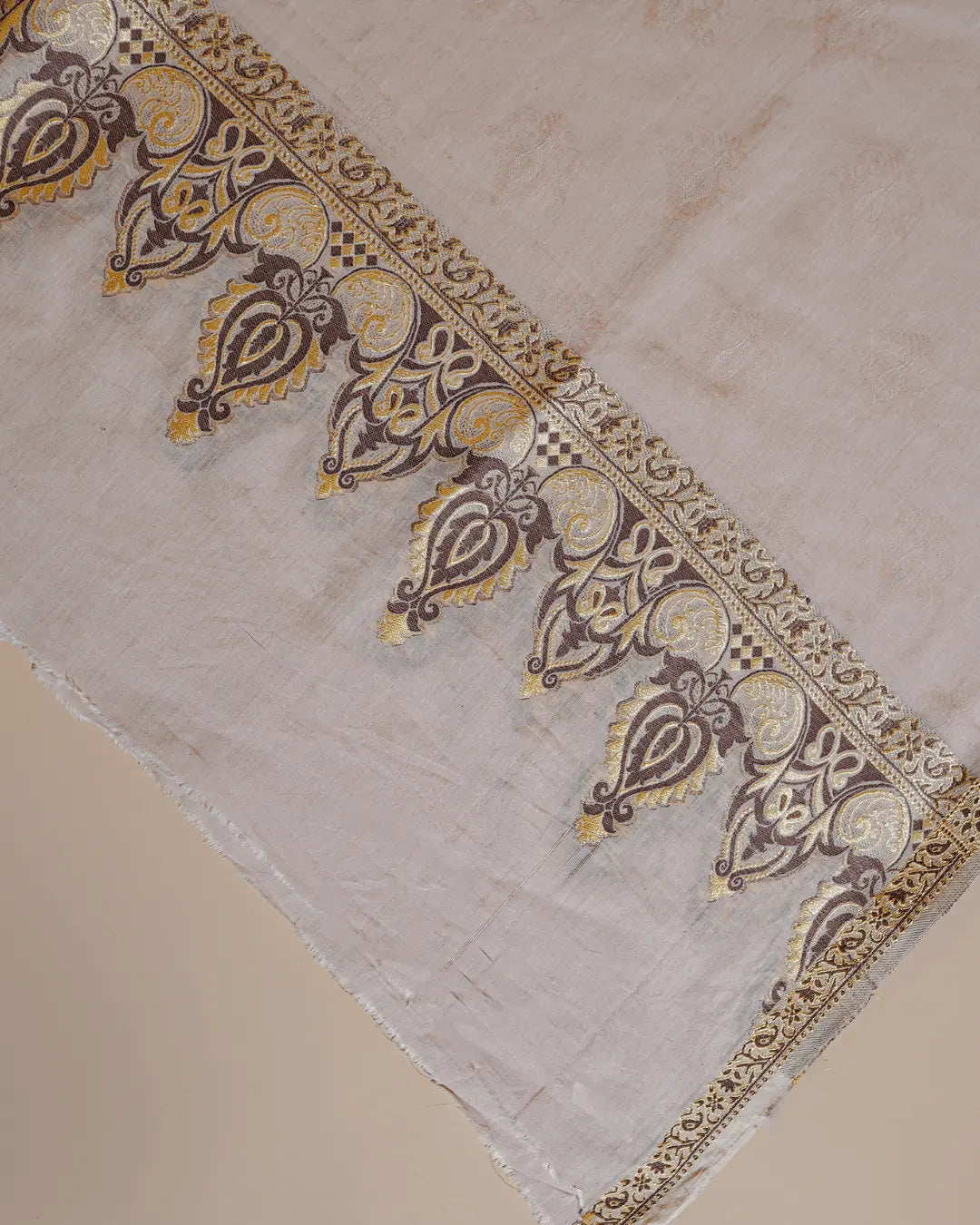 Regal Pearl – Noor-e-Kashmir Chaddar