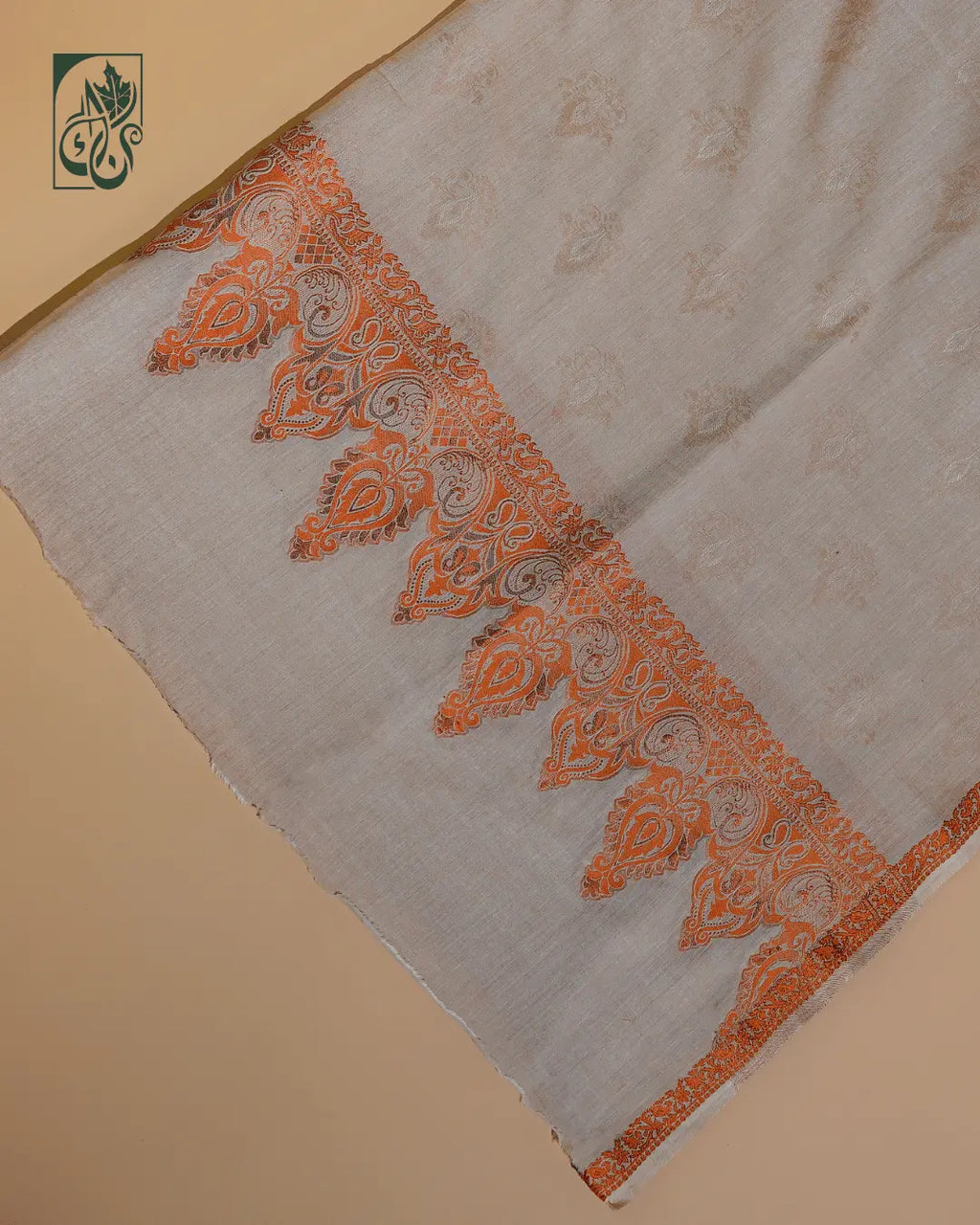 Ivory Ember Breeze – Noor-e-Kashmir Shawl