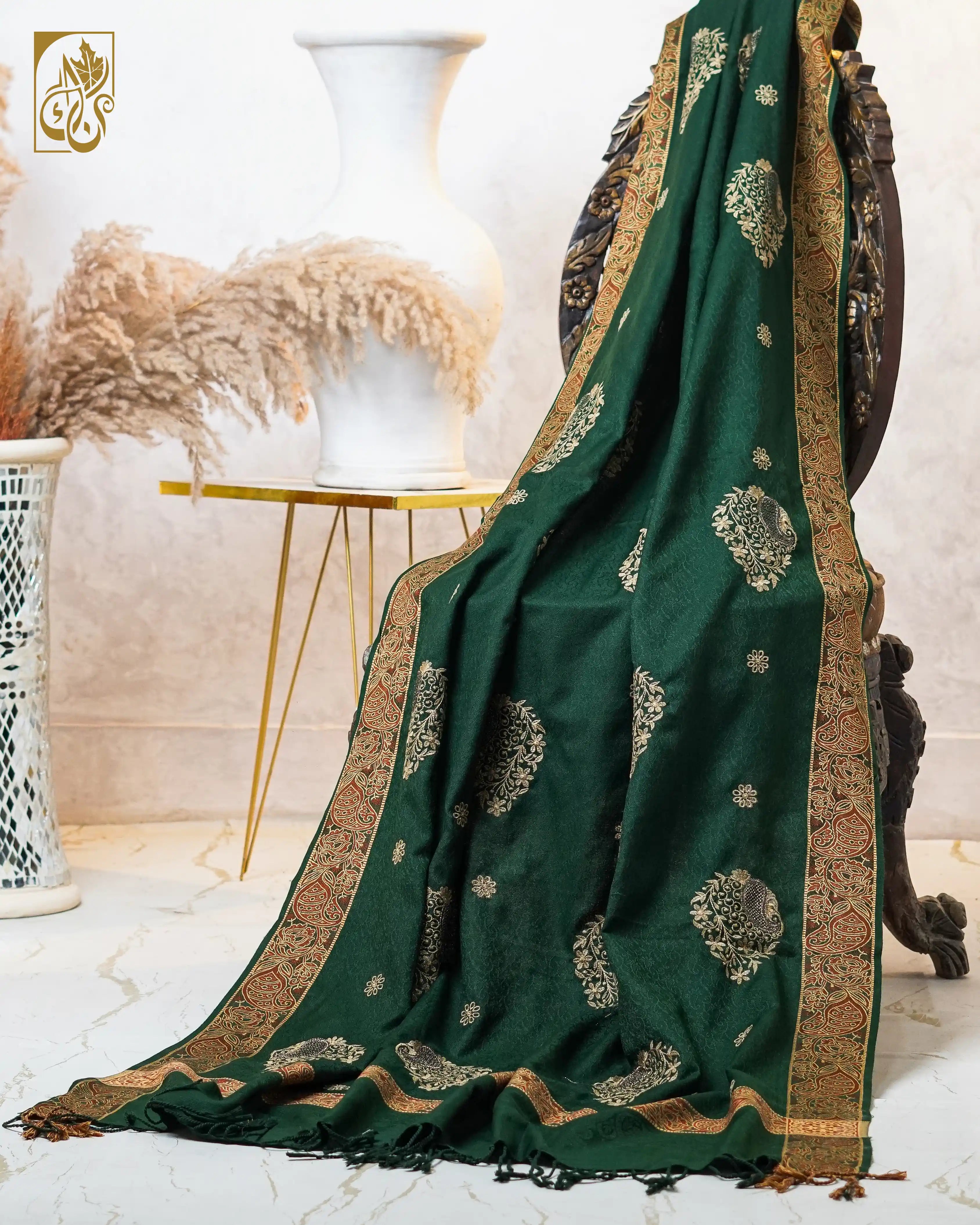 Mehndi Icon Essential