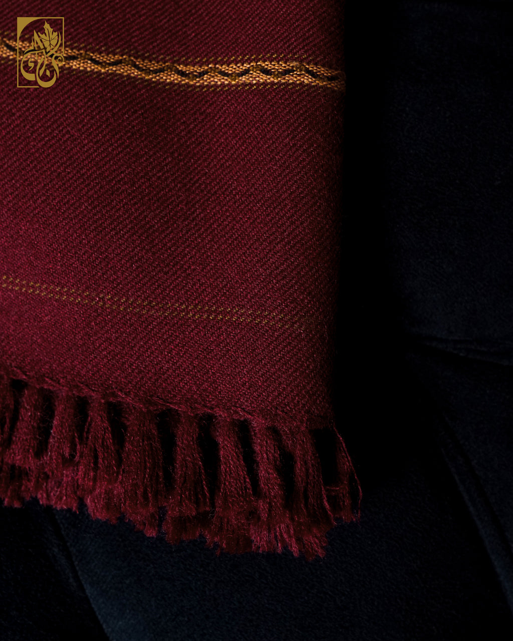 The Ember-Vein – Pure Wool Shawl - “The Heartbeat of the Highlands.