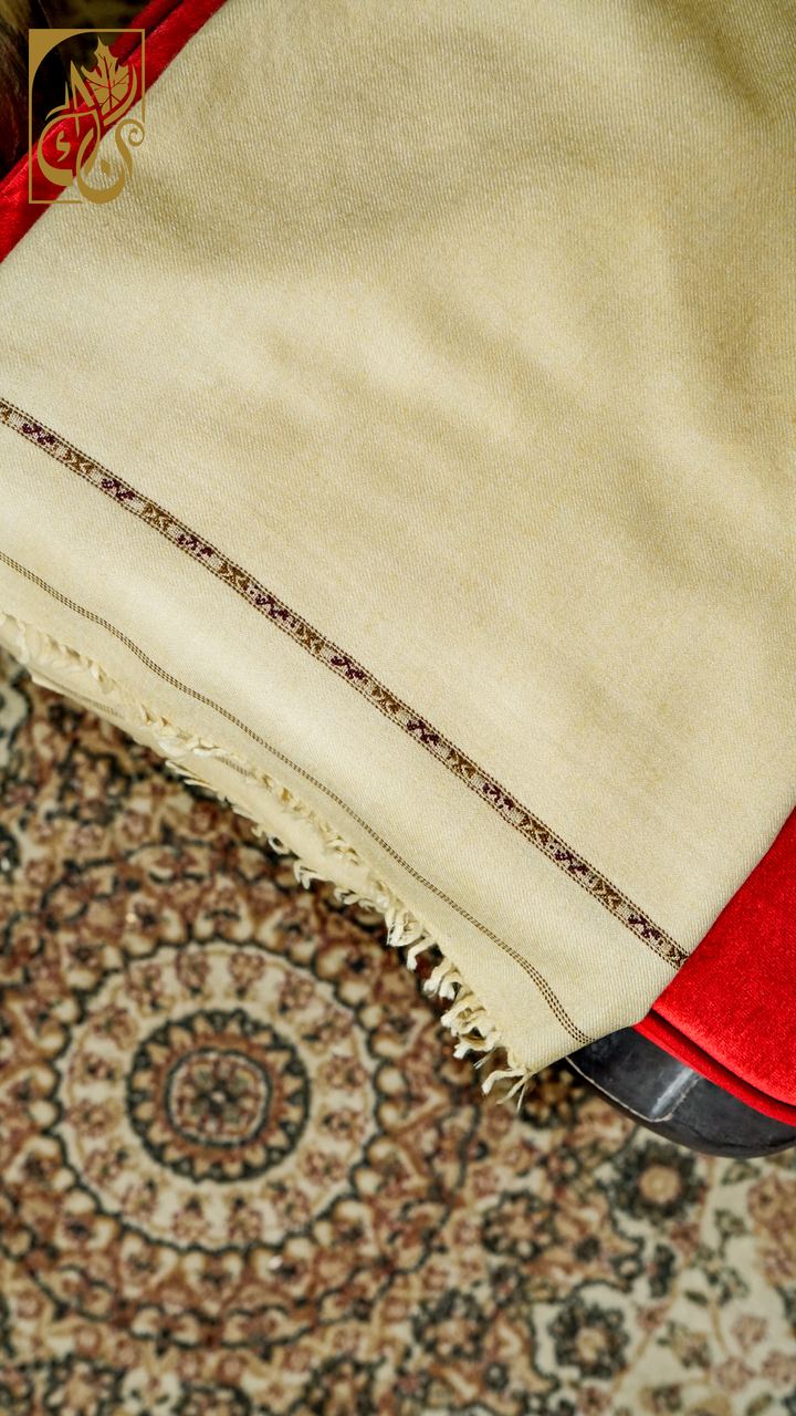 Thabat — Pure Wool 80×80 Shawl